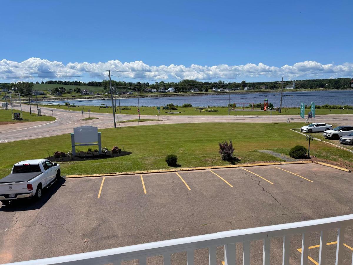 Gateway To Greenwich Suites Saint Peters Bay Exterior foto