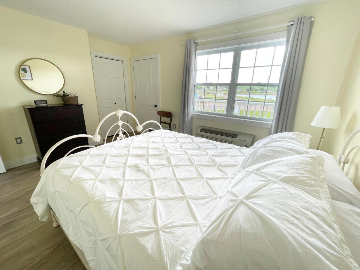 Gateway To Greenwich Suites Saint Peters Bay Exterior foto